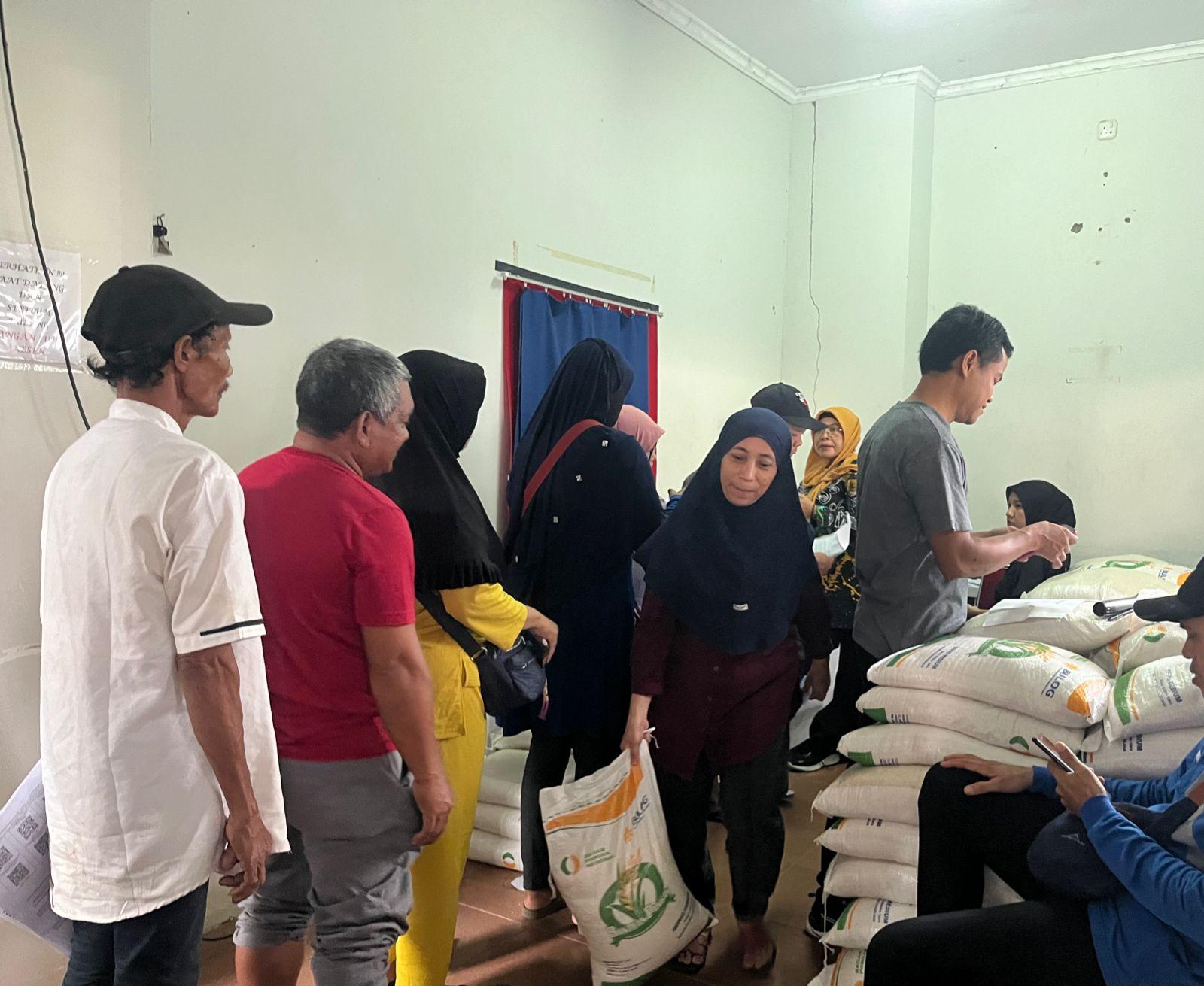 20240126-Kegiatan-pendistribusian-beras-CPP.jpg