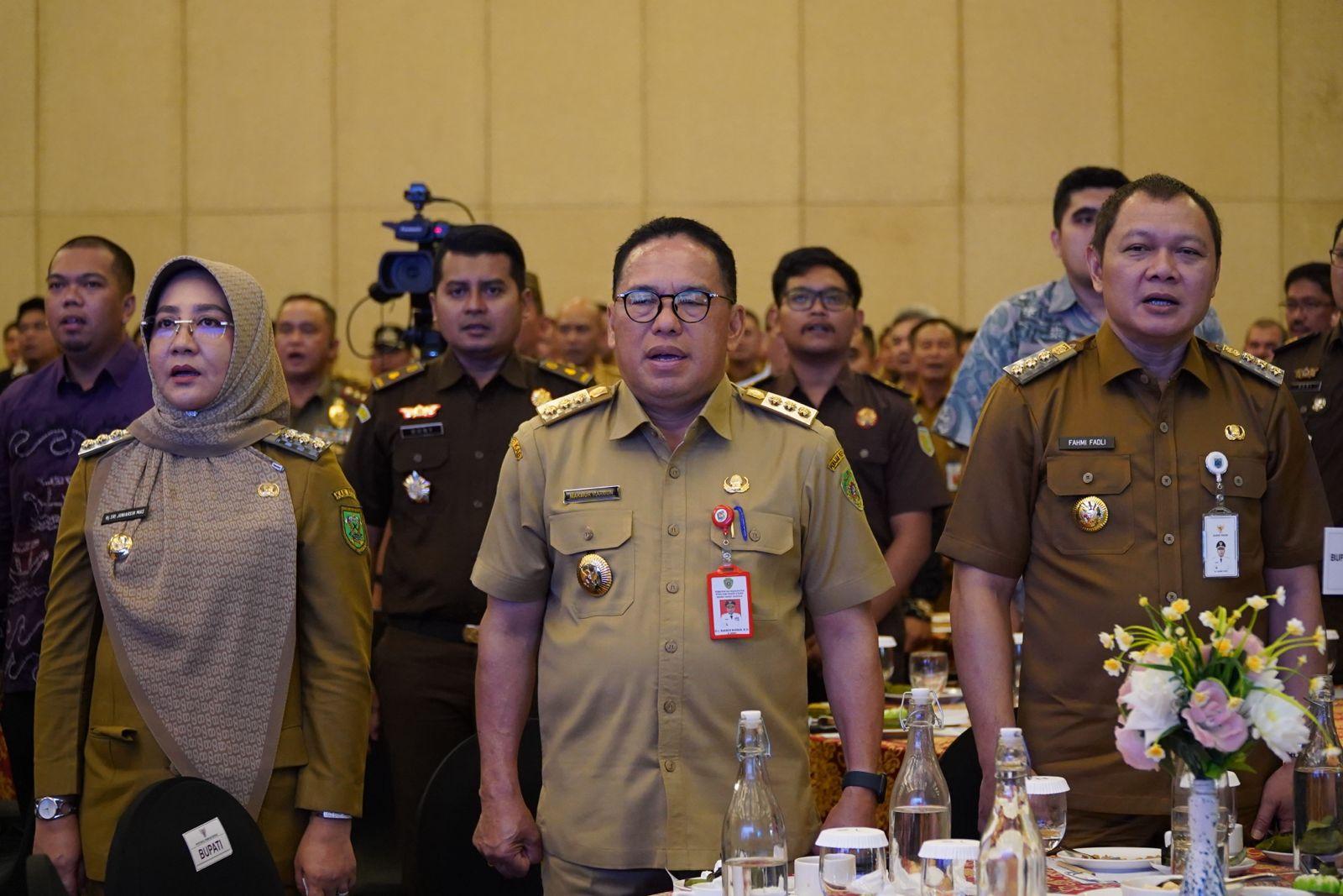 20240208-Rakor-kesiapan-pemilu-2024-dihadiri-oleh-Pj-Bupati-PPU-Makmur-Marbun.jpg