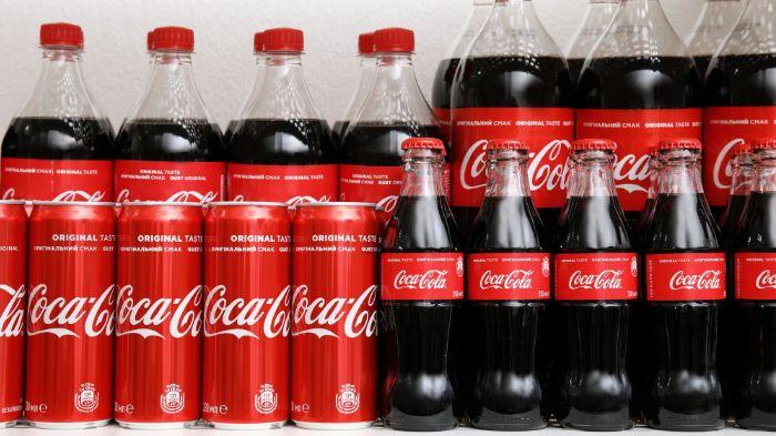 Sejarah 12 Maret: Coca-Cola dengan Kemasan Botol Kaca Pertama Kali Dijual di Dunia