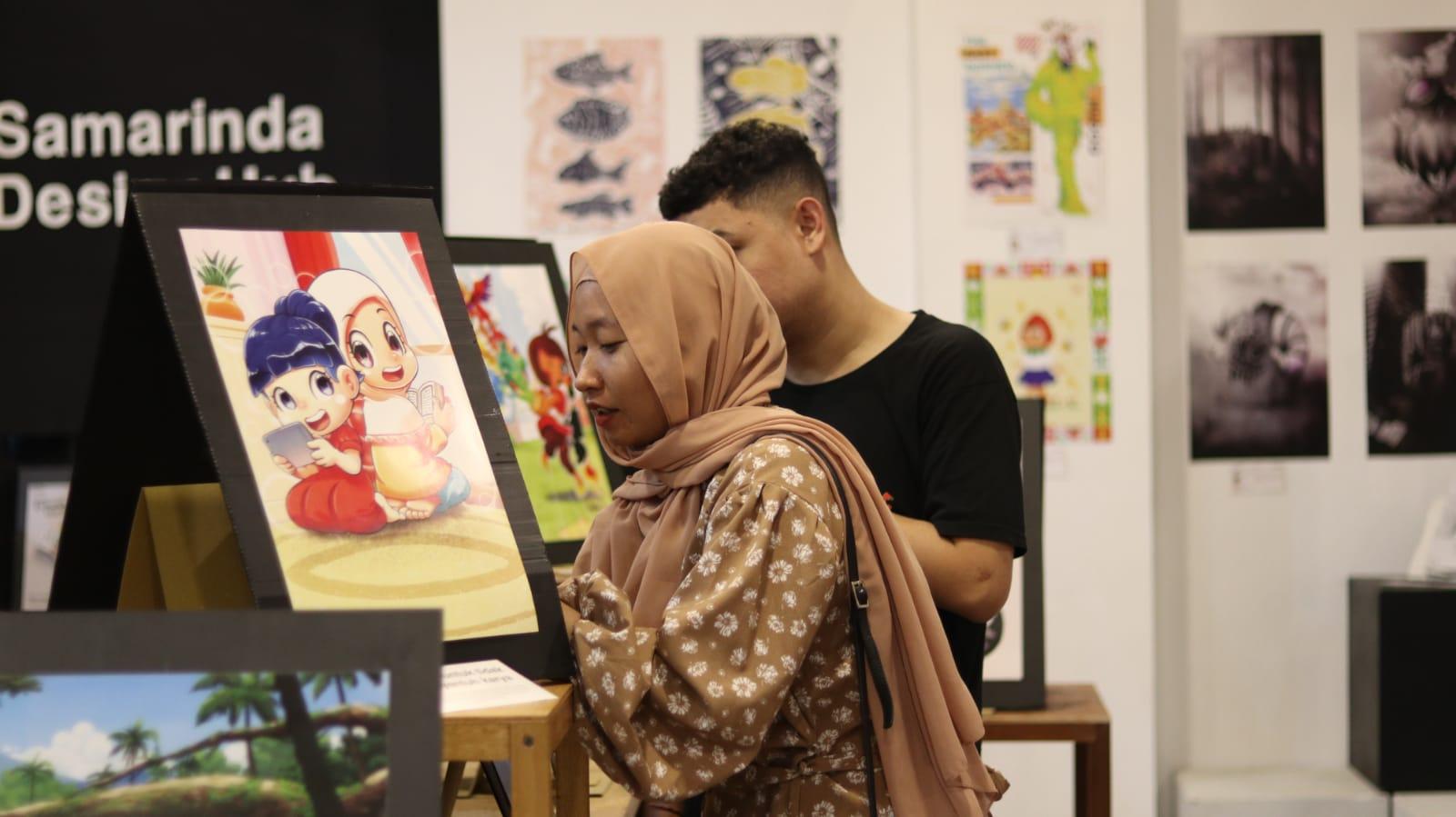 202404-Suasana-pameran-Desain-Grafis-Samarinda-Design-Hub.jpg