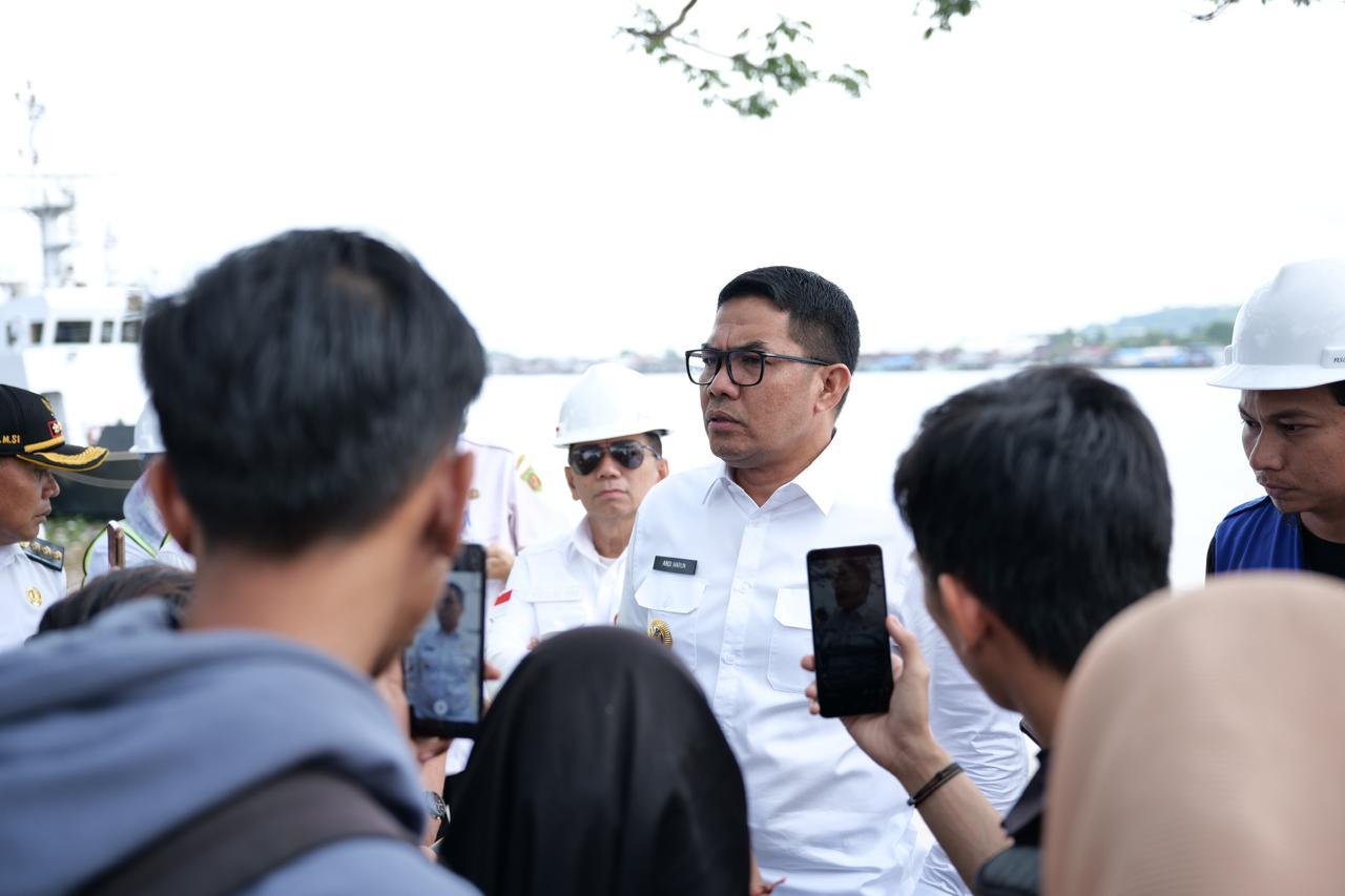 20240419_meninjau-lokasi-pembangunan-Teras-Samarinda.jpg