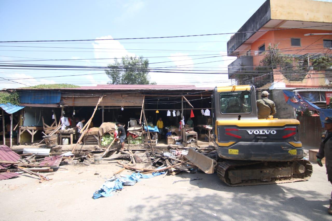 Asrul Pasrah Lapak Ditertibkan, Berharap Tetap sisa Jualan di Pasar Pandansari Balikpapan
