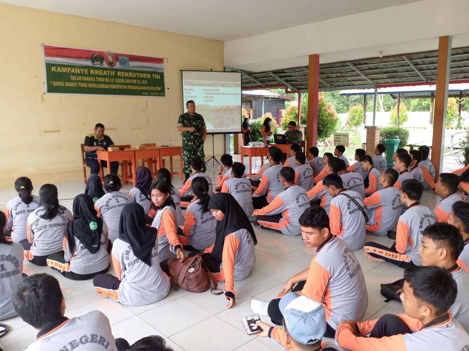 20240820-Satgas-TNI-Manunggal-Membangun-Desa-TMMD-ke-121-Kodim-0904Paser.jpg