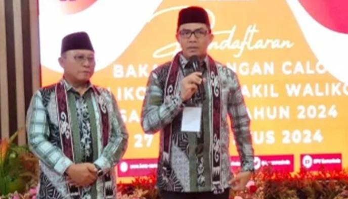 20240910_Andi-Harun-Saefuddin-Zuhri_kotak-kosong_debat_Pilkada-Samarinda-2024.jpg