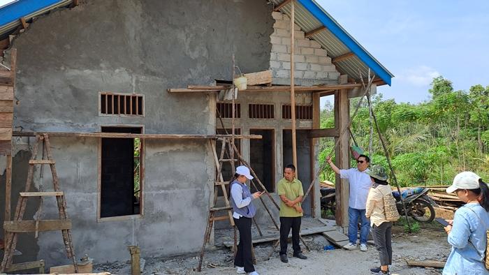 Pemkab Kubar Bangun Rumah Layak Huni di Kampung Balok Asa Barong Tongkok, Tekan Angka Kemiskinan