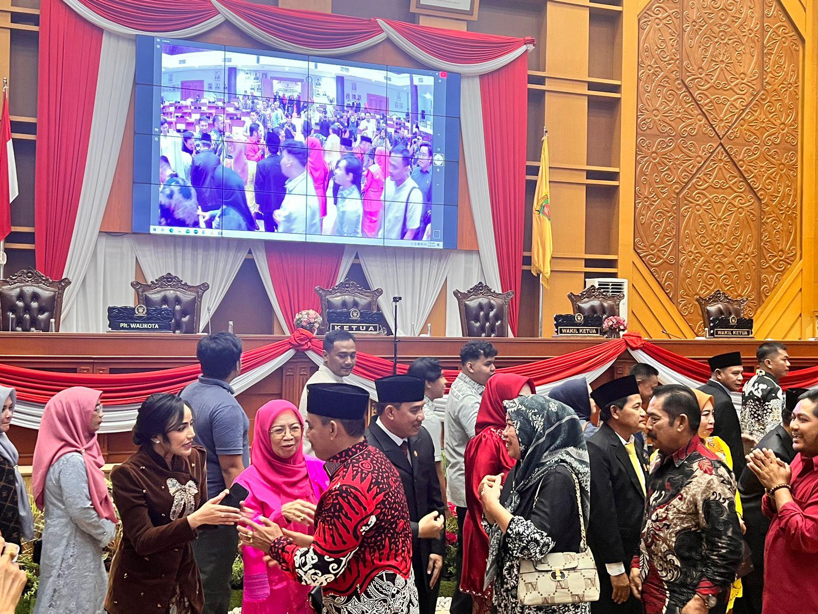 20241030_Pimpinan-DPRD-Samarinda-Dilantik.jpg