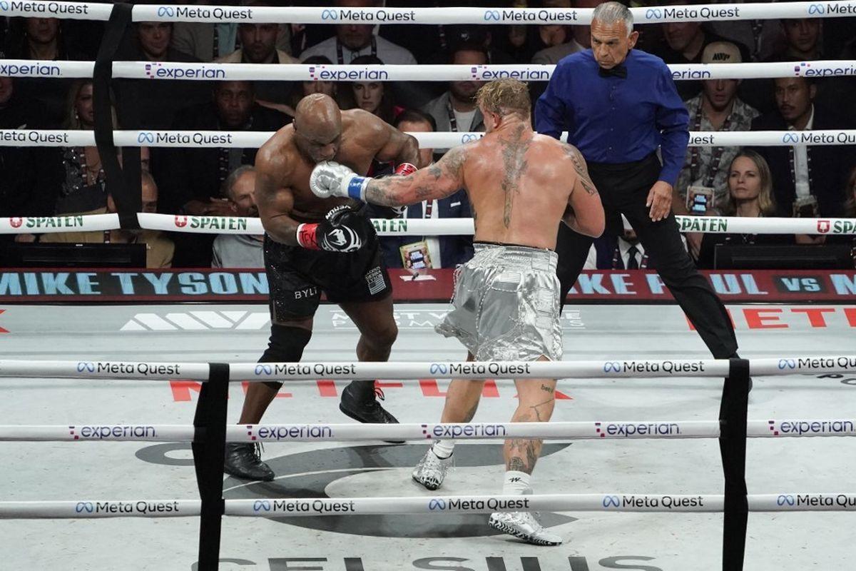 20241116_hasil-tinju-dunia-mike-tyson-vs-jake-paul.jpg