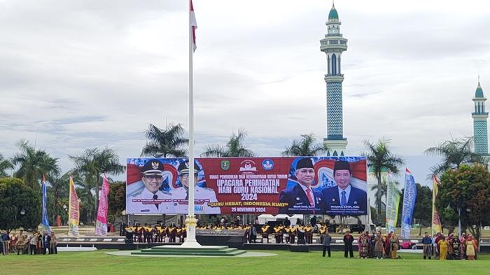 20241125_hari-Guru-di-Kutai-Timur.jpg
