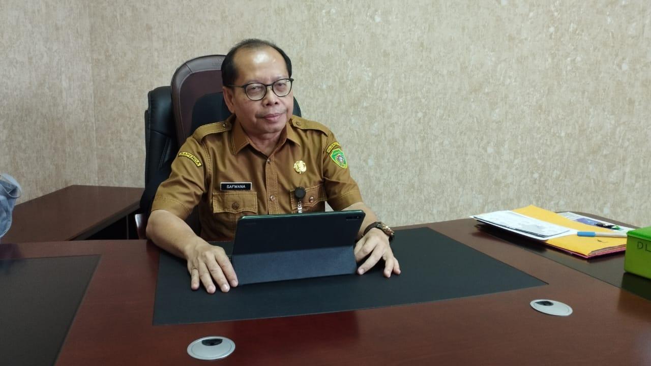 20241209-Kepala-DLH-PPU-Safwana.jpg