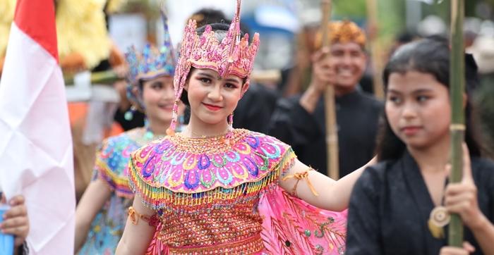 20250216_Pawai-Budaya-Nusantara-dalam-rangka-HUT-ke-128-Kota-Balikpapan.jpg