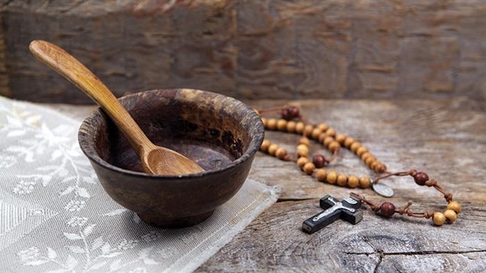 Puasa Katolik Rabu Abu: Memaknai Masa Pertobatan dengan Berpuasa dan Berpantang