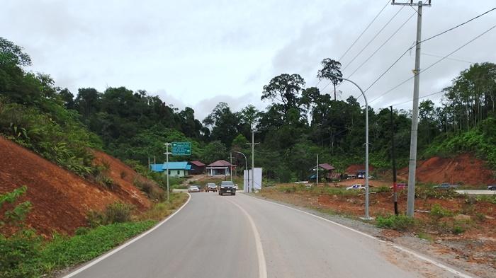 20250317_pembangunan-jalan-di-Mahulu.jpg
