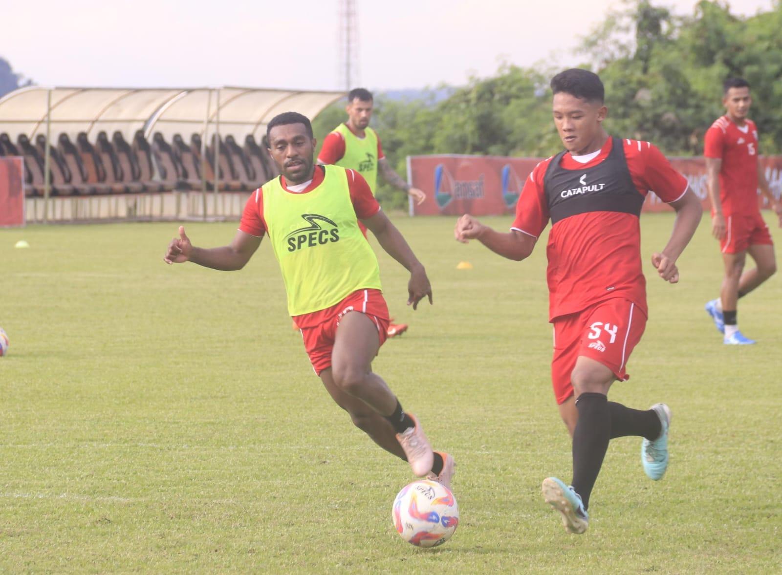 Bek Borneo FC Samarinda Alfharezzi Buffon Bertekad Pulih Cedera, Beberkan Agenda Saat Idul Fitri