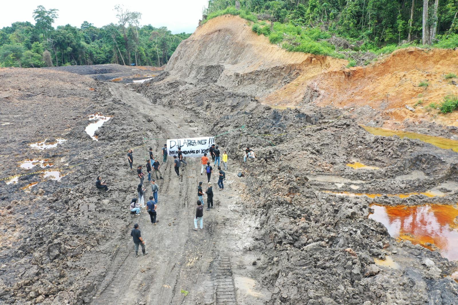 20250407_Hutan-Dibabat-Buat-Tambang.jpg