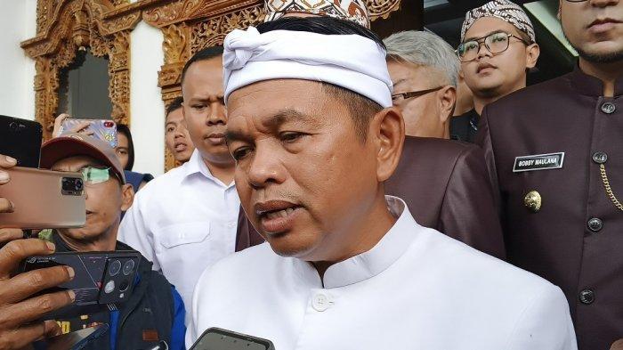 20250423_Gubernur-Jabar_Dedi-Mulyadi_mobil-Lexus-nunggak-pajak_klarifikasi.jpg