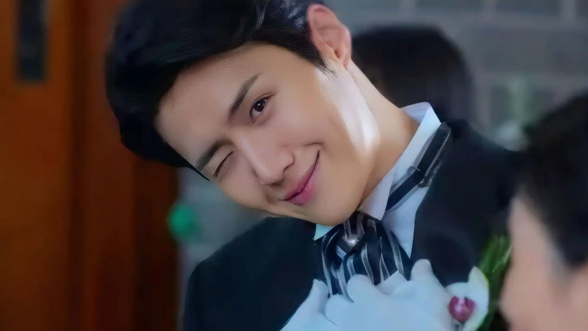 20250425_makna-lagu-supernatural-ariana-grande-kim-seon-ho-smile-tren-di-tiktok-2.jpg