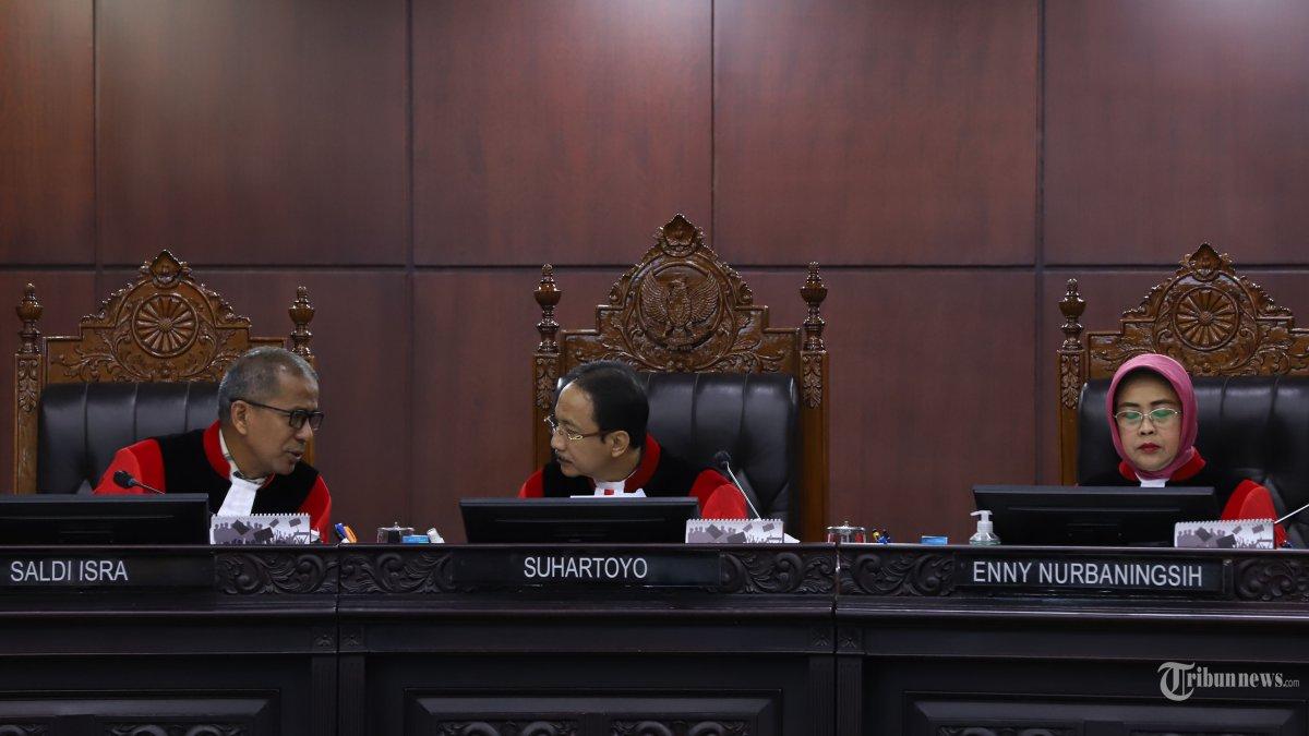 20250527_sidang-mk.jpg
