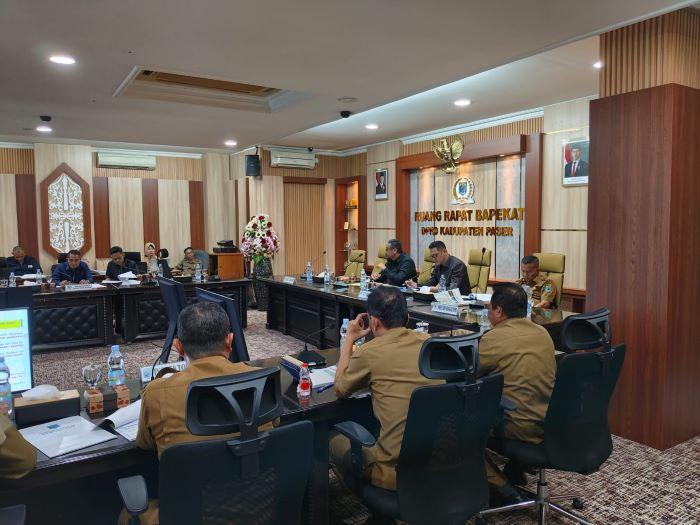 20250610-Banggar-DPRD-Paser.jpg