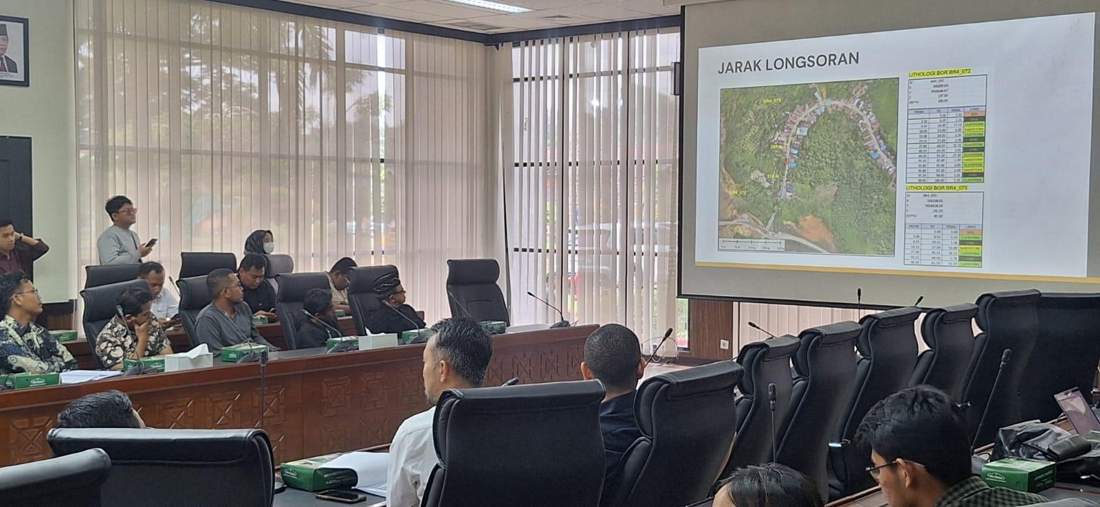 Longsor Km 28 Batuah Kukar, DPRD Kaltim Bentuk Tim Khusus, Perusahaan Tambang Diminta Bantu Warga