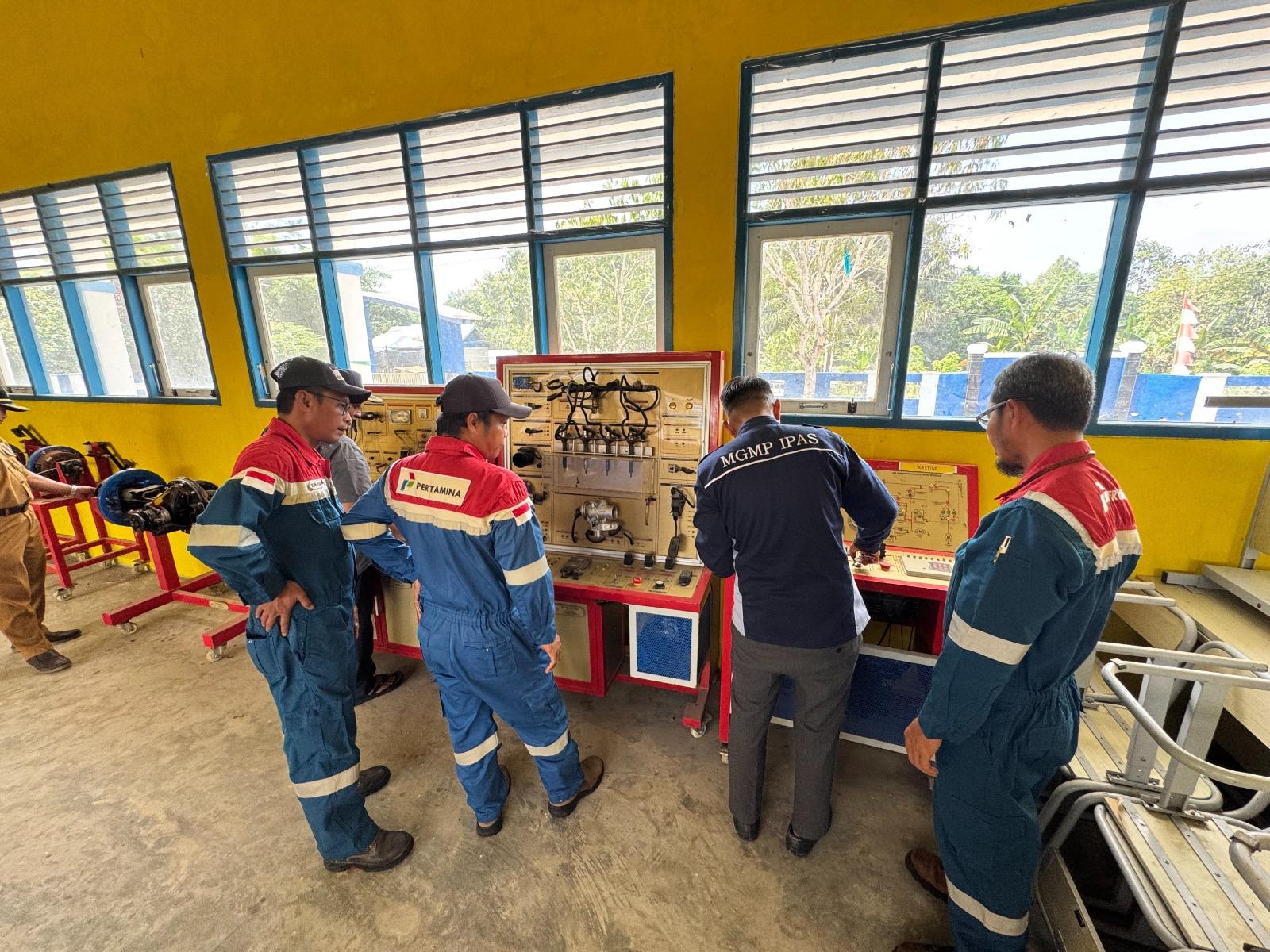 PT Pertamina Hulu Kalimantan Timur Jalankan Program PHKT Mengajar