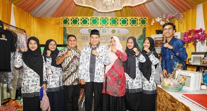20250720_Sekda-PPU-Tohar-hadiri-penutupan-MTQ-di-Kutim.jpg