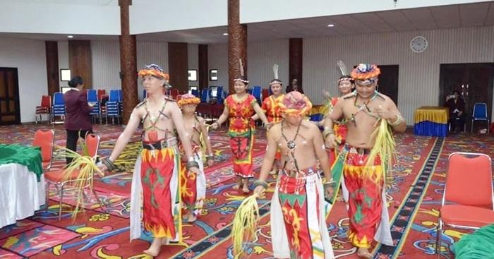 20250807_Tari-khas-Dayak-kubar.jpg