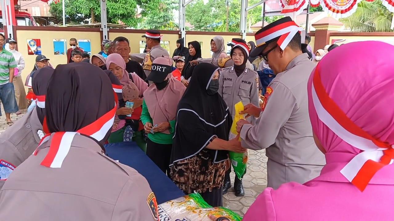 Polresta Samarinda Salurkan Beras SPHP 300 Karung ke Warga demi Stabilitas Harga