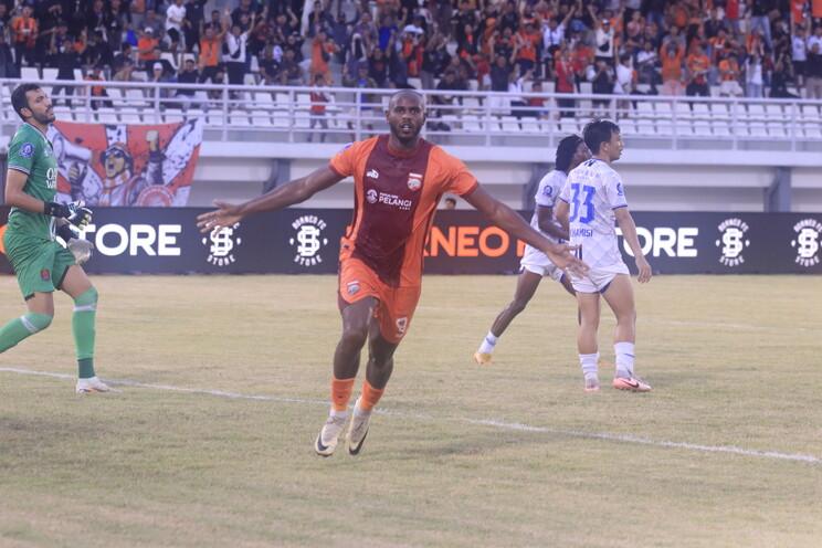 2 Gol Joel Vinicius Antar Borneo FC ke Puncak, Fabio Lefundes Ingatkan Jalan Masih Panjang