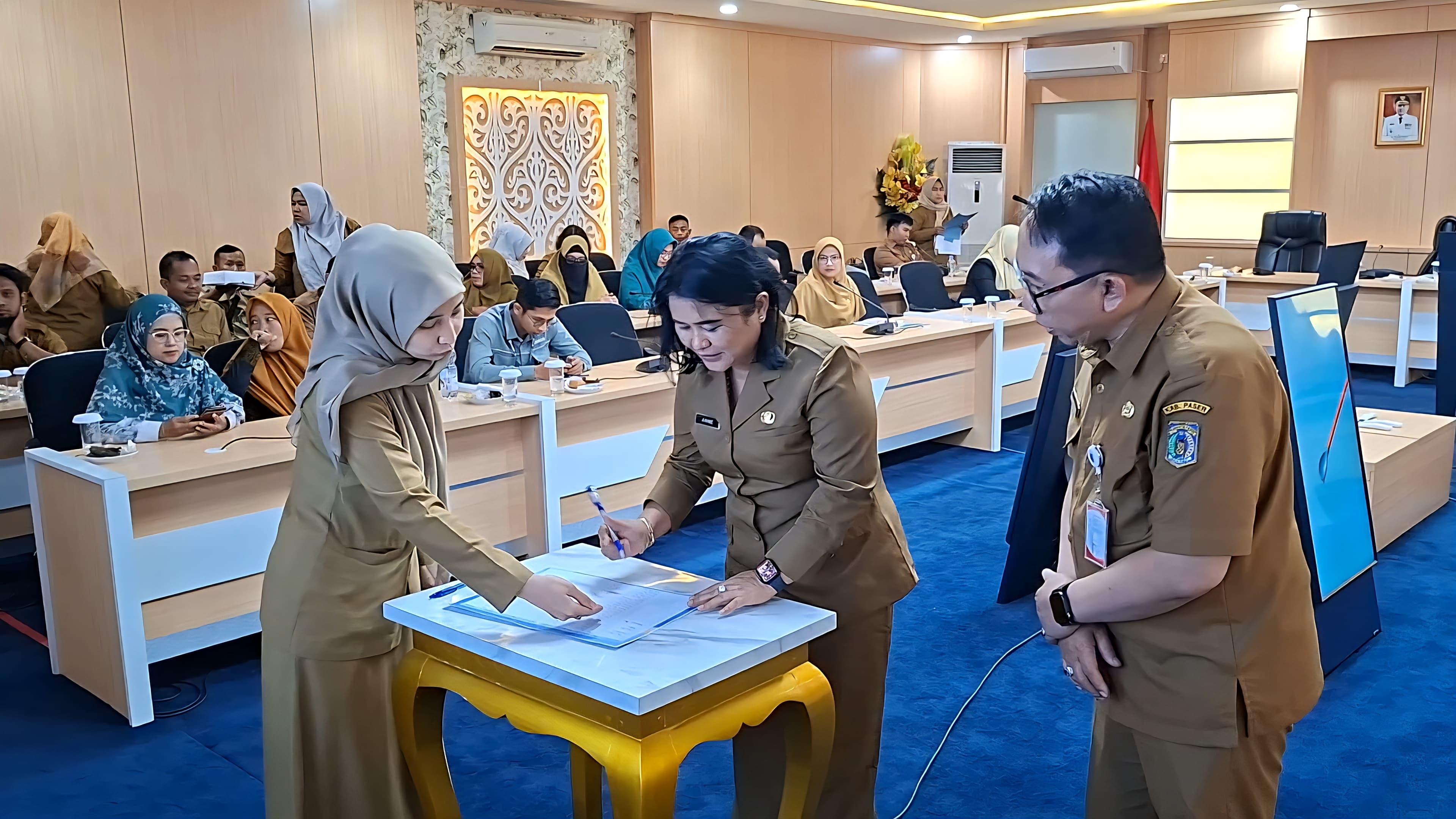 Disdukcapil Paser Siapkan Layanan Praktis Urus Akta Kelahiran Bayi