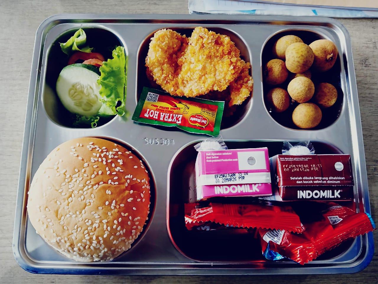 Orangtua di Balikpapan Sebut Program Makan Bergizi Gratis Bantu Hemat Uang Saku