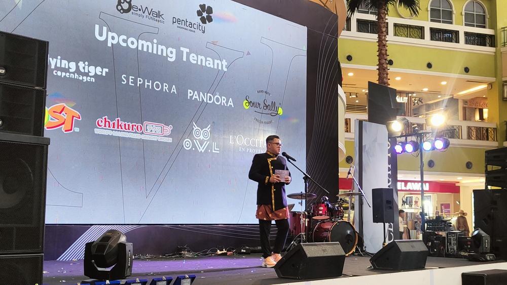 20251009_Alfialdy-Baenars-General-Manager-e-Walk-dan-Pentacity-Shopping-Venue-Balikpapan.jpg