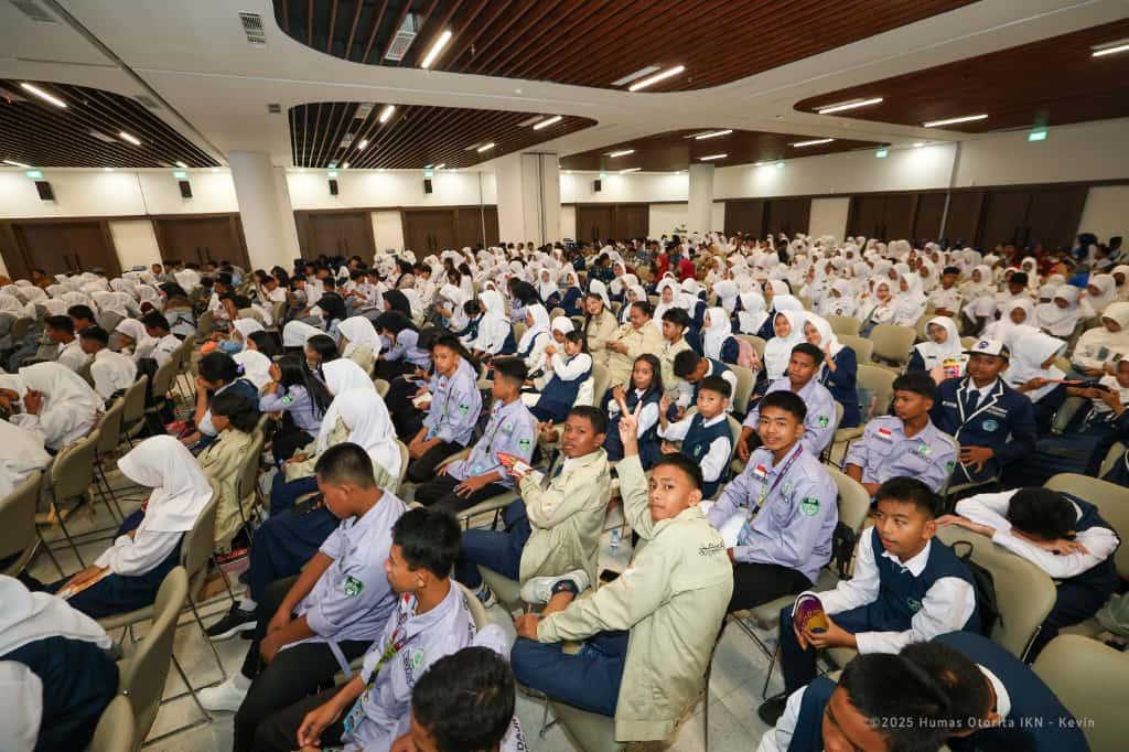 20251014_Otorita-IKN-dan-ITB-berkolaborasi-melatih-pelajar-Sepaku.jpg