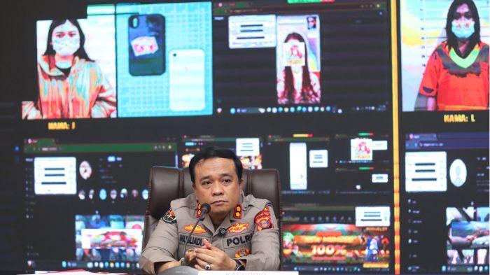 20251023_Polda-Kaltim-Konferensi-Pers.jpg