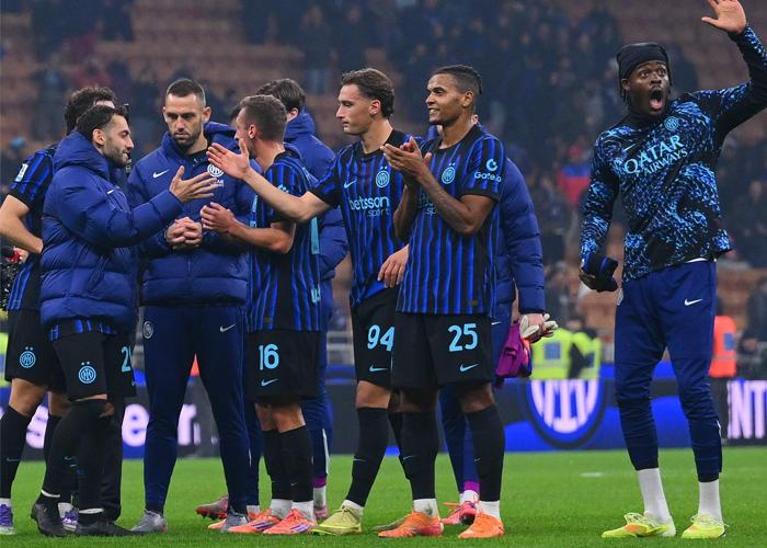 20251110_Pemain-Inter-Milan-Merayakan-Kemenangan-Usai-Mengalahkan-Lazio.jpg