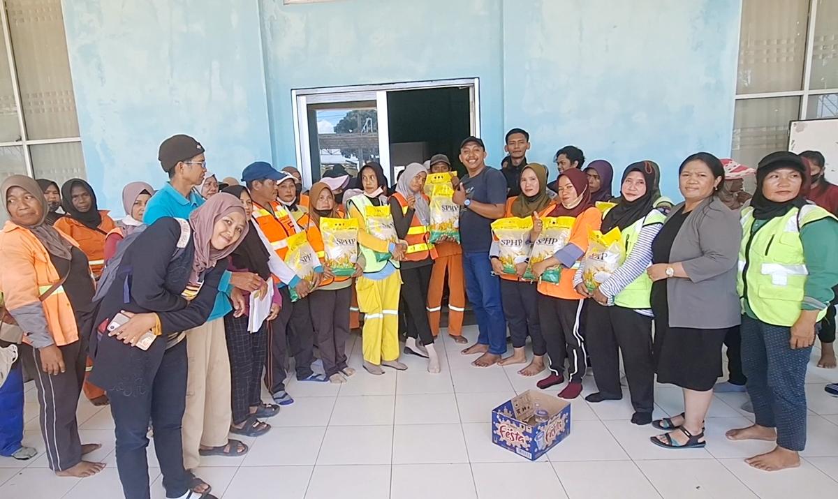 20251110_Pembagian-beras-SPHP.jpg