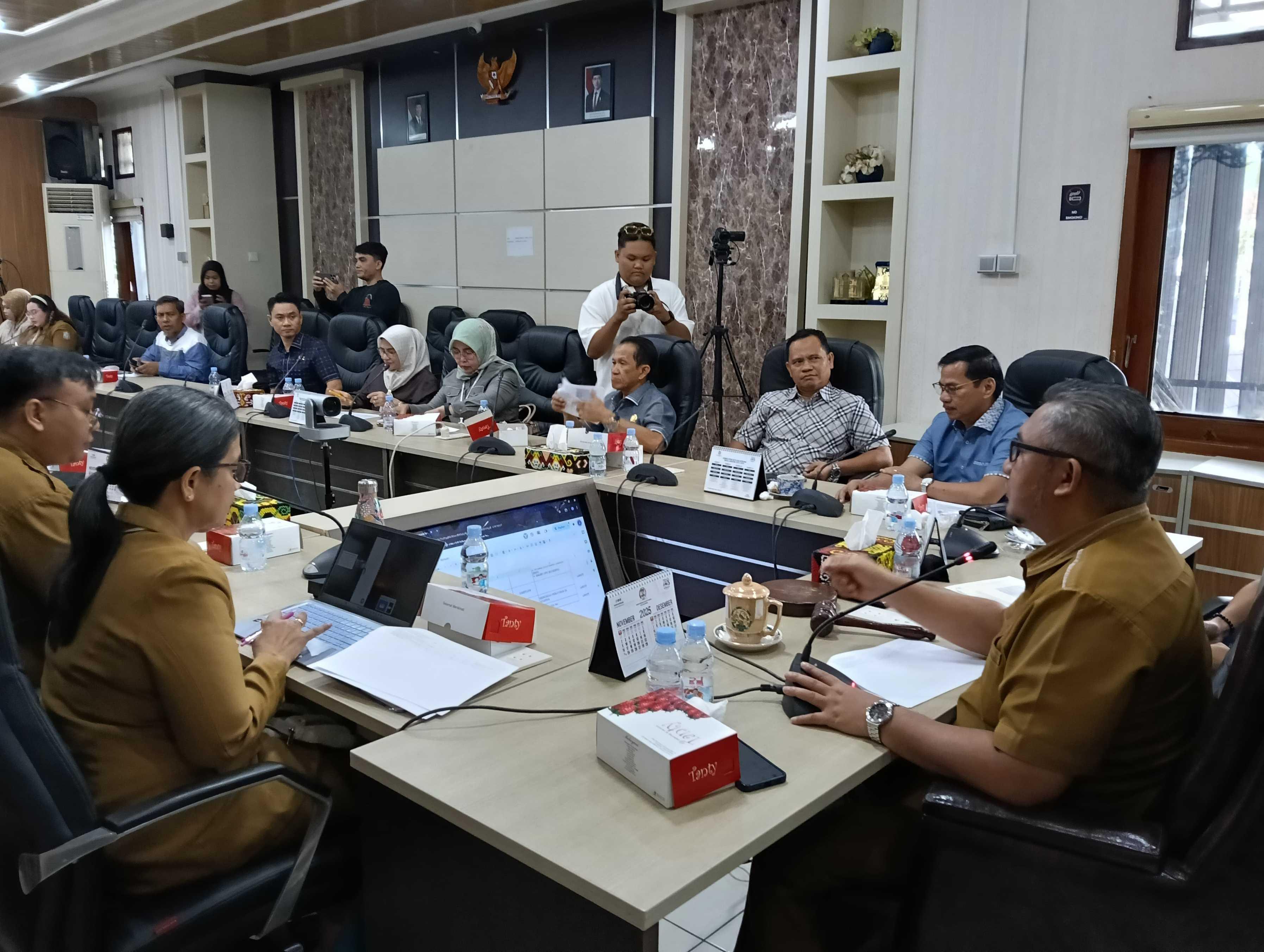20251112_Bapemperda-DPRD-Balikpapan-mengalihkan-fokus-penyusunan-perda.jpg