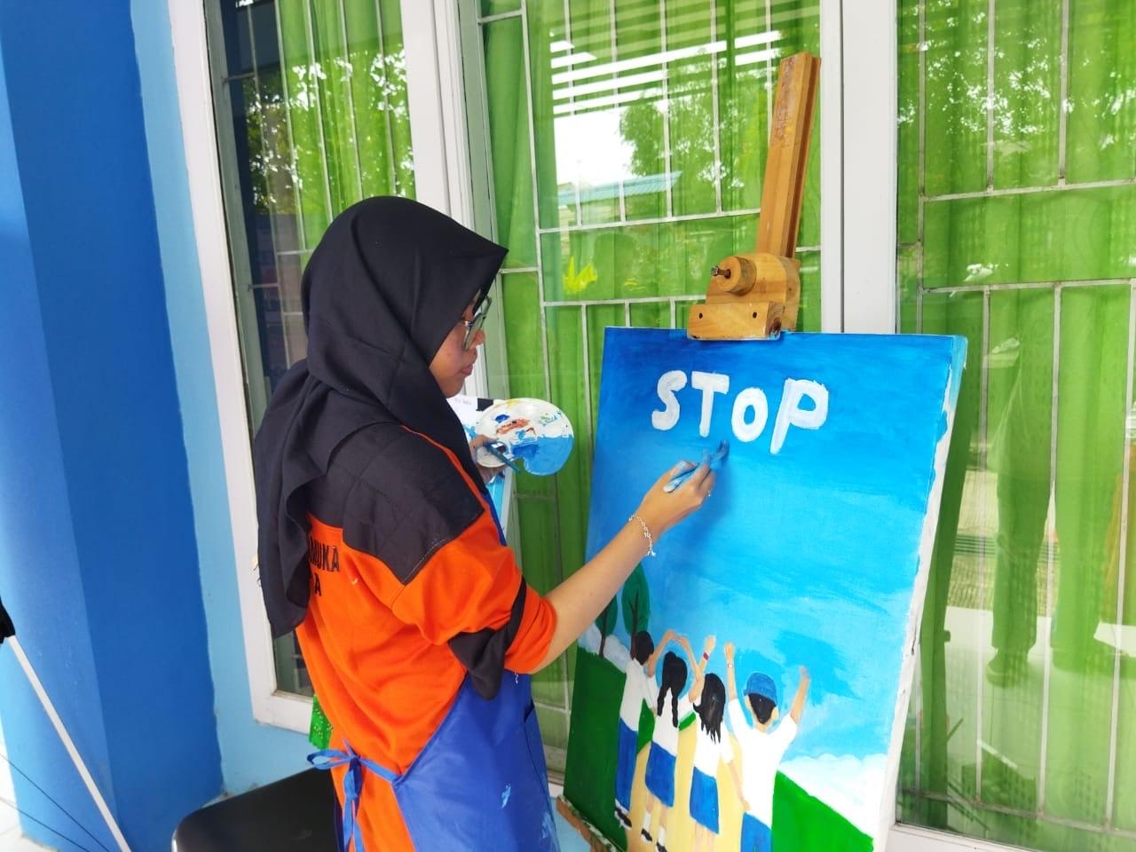 20251118_Pelajar-Sekolah-Luar-Biasa-Negeri-SLBN-Tenggarong-Tunjukan-Karya-Seni-Lukisan.jpg