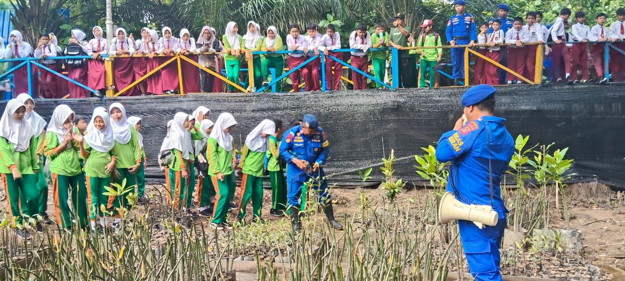 Serunya jadi Polisi Air Sehari, Siswa SDN 008 Balikpapan Barat Belajar Menjaga Laut