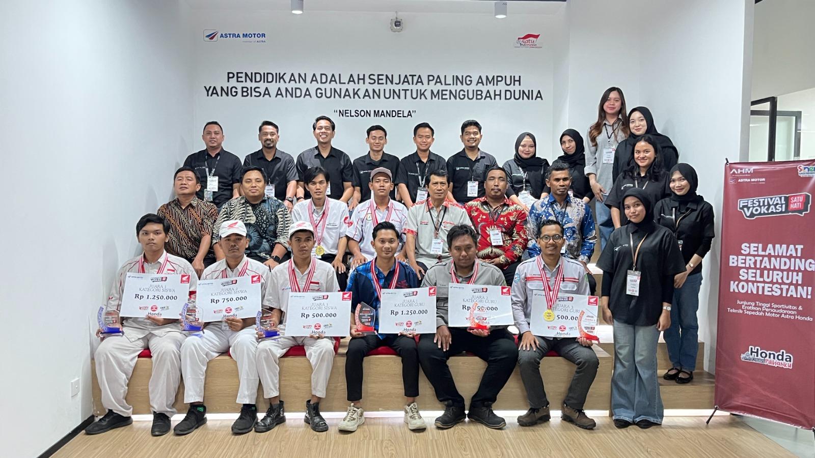 20251219_Festival-Vokasi-Satu-Hati-FEVOSH-2025-di-Samarinda.jpg