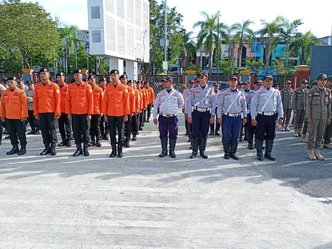 20251231_-Sebanyak-600-personel-gabungan-dikerahkan-untuk-mengamankan-malam-Tahun-Baru.jpg