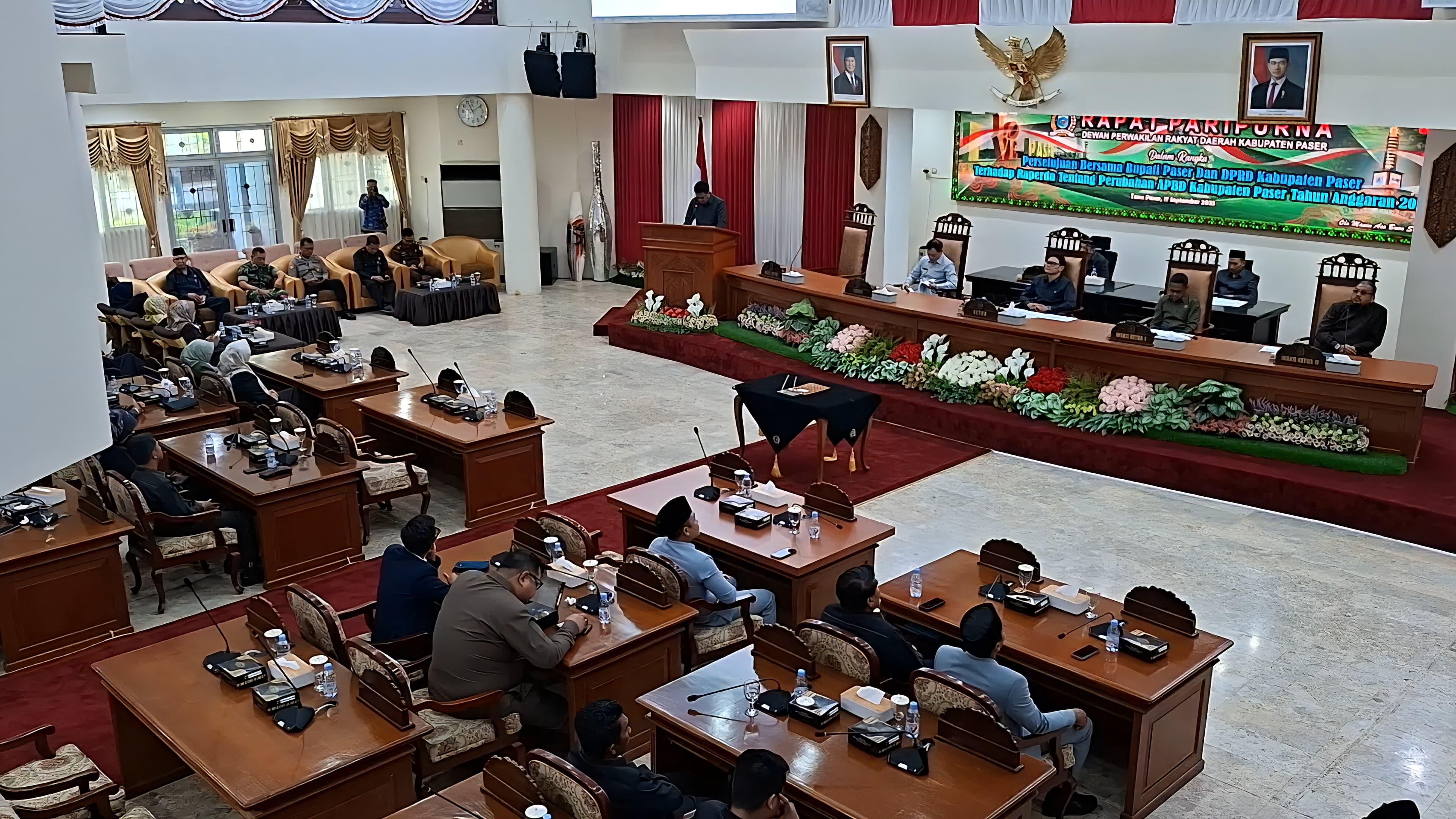 DPRD Paser Setujui Perubahan APBD 2025, 6 Rekomendasi Strategis Disampaikan