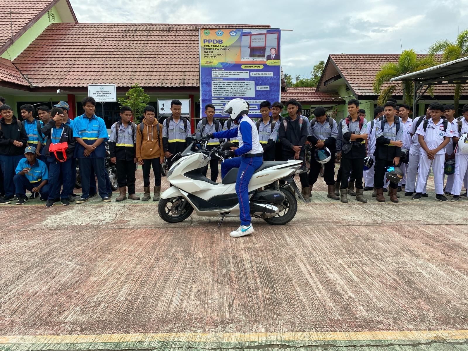 Tips Cari Aman Berkendara Bagi Pelajar dari Astra Motor Kaltim 2, Siap Kembali Sekolah Pekan Depan, - Tribunkaltim.co
