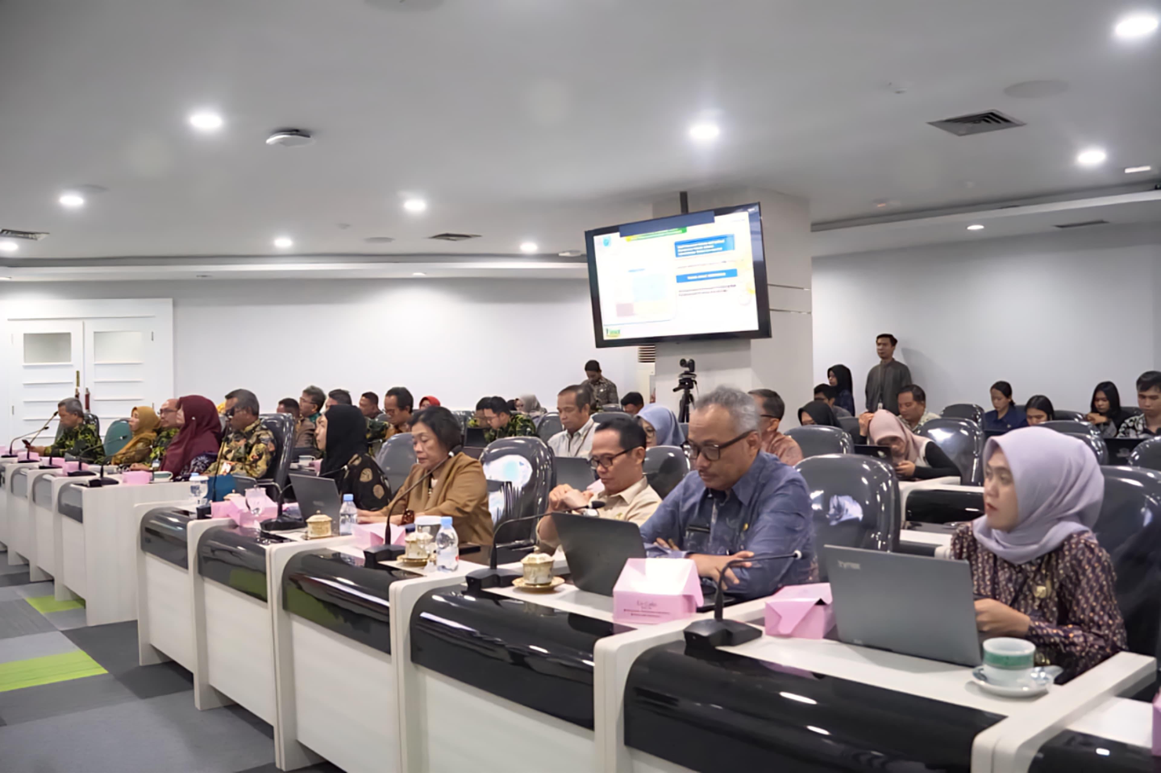 20260112_Bupati-Paser-Fahmi-Fadli-bersama-jajaran-saat-melawat-ke-BKN-RI.jpg