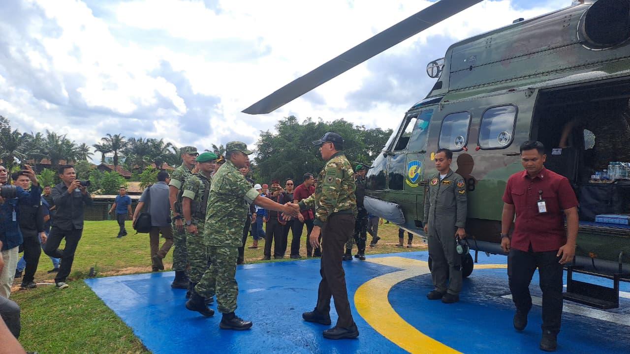 20260113_Menhan-RI-Sjafrie-Sjamsoeddin-Kunjungi-Kutai-Barat.jpg