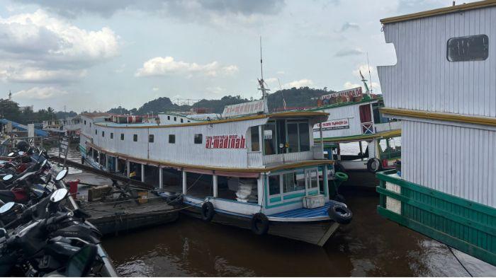 20260123_Puluhan-Kapal-Angkut-barang-dan-penumpang-Samarinda-Mahakam-Ulu-dan-Kubar.jpg