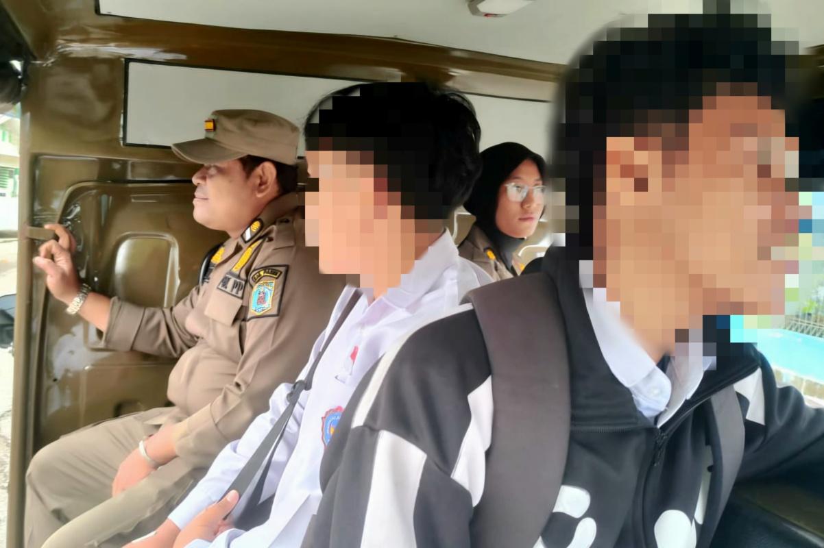 Satpol PP Paser Sweeping Pelajar yang Keluyuran di Jam Sekolah, Ini Sanksi untuk yang Terjaring