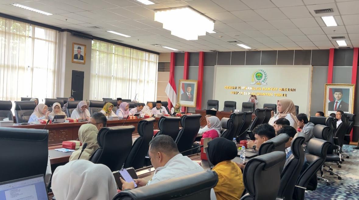 Swasta Pertanyakan Dasar Hukum Penarikan Zakat, Pemprov  Kaltim Godok Pergub Pengelolaan Dana Umat