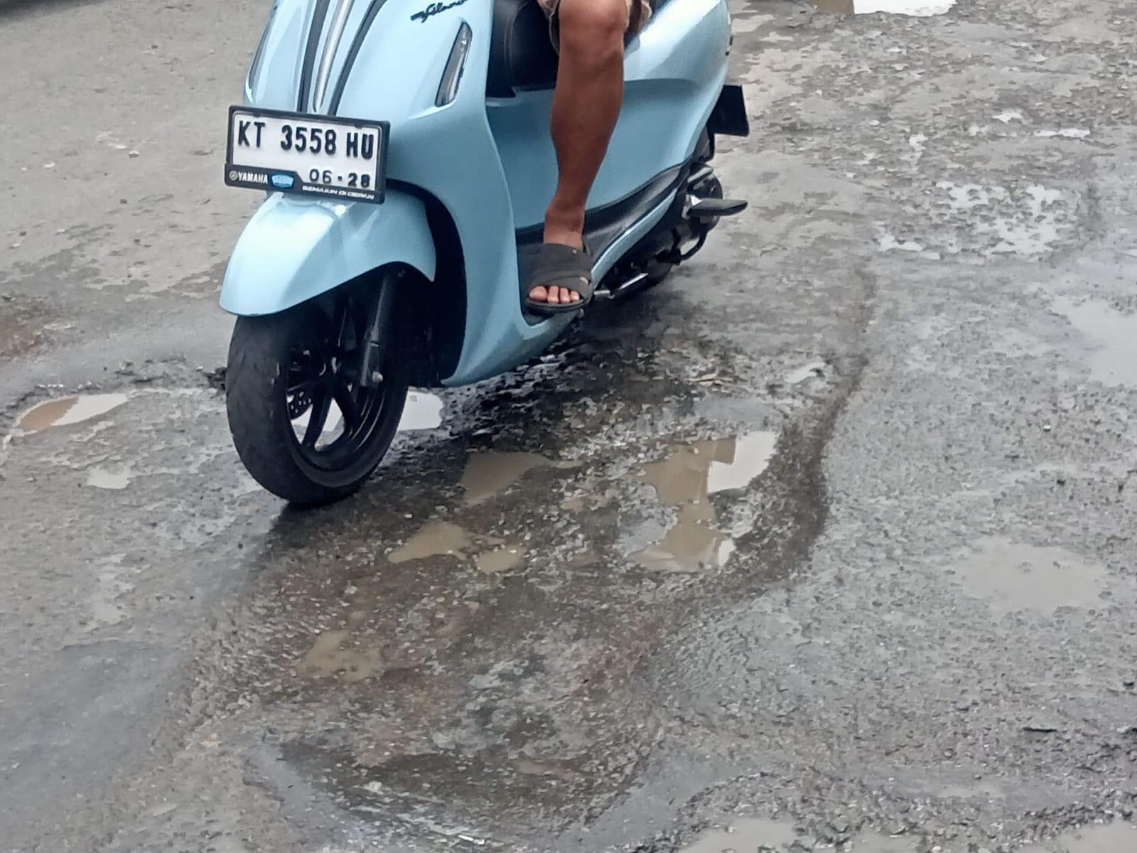 Penyebab Jalan AW Syahrani Balikpapan Rusak Berkubang, Sempat Diprotes Ketua RT hingga Viral