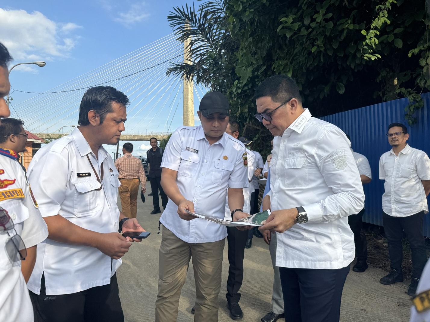 20260401_Walikota-Samarinda-Andi-Harun-Kunjungi-Aset-Lahan.jpg