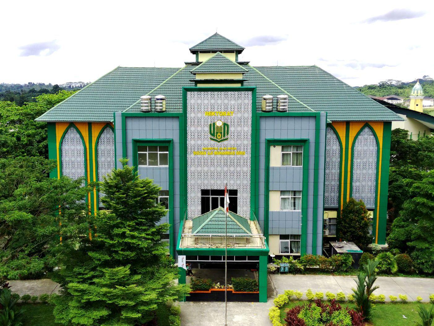 20260413_Salah-satu-gedung-belajar-mengajar-yang-ada-di-Kampus-UINSI-Samarinda.jpg